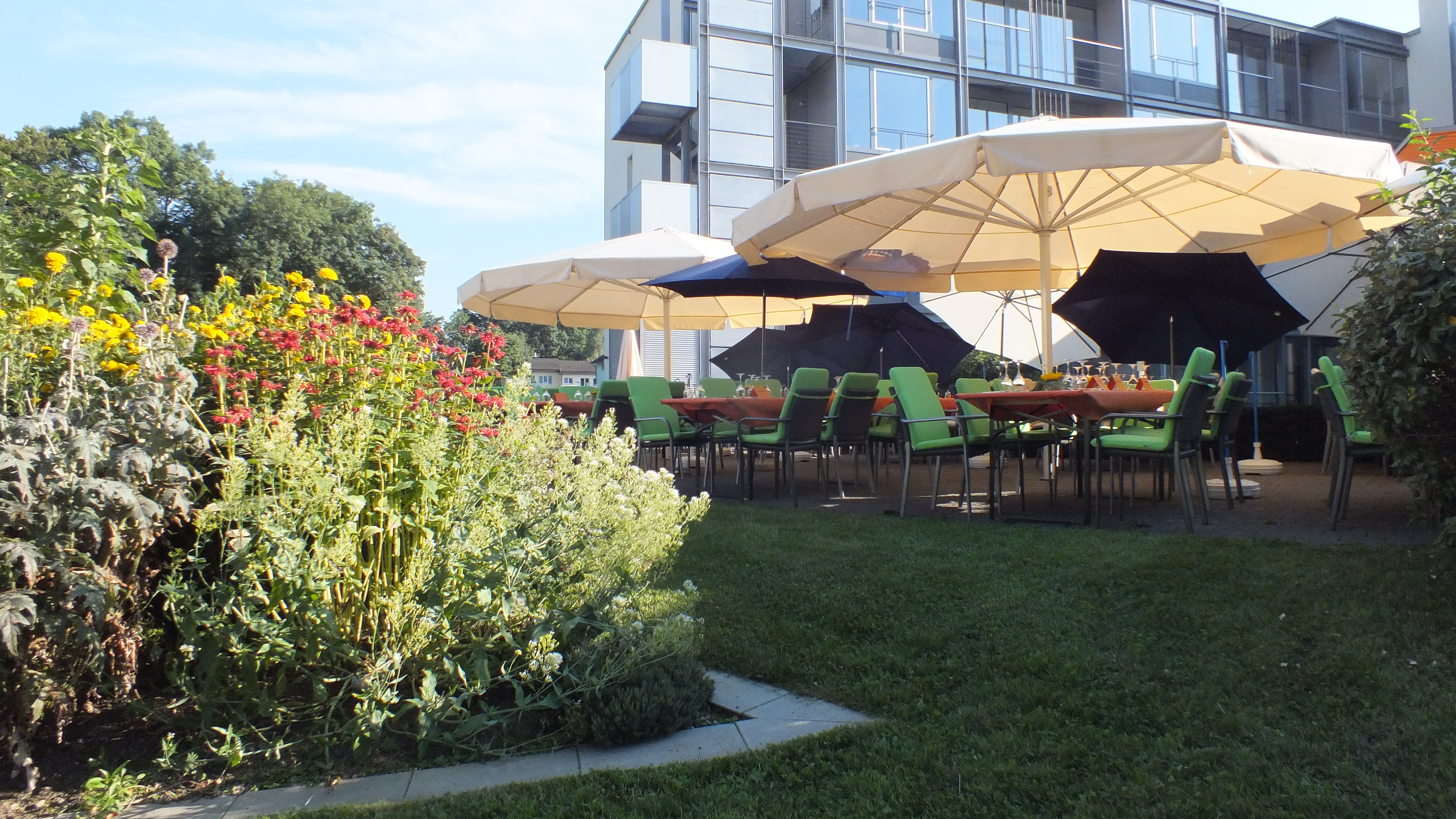 Restauration & Besuch